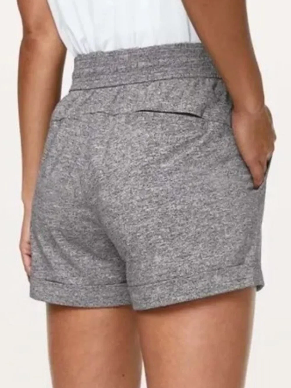 Lululemon Athletica Spring Break Away Short Heather Lux Multi Black - Size 8 - Picture 4 of 7